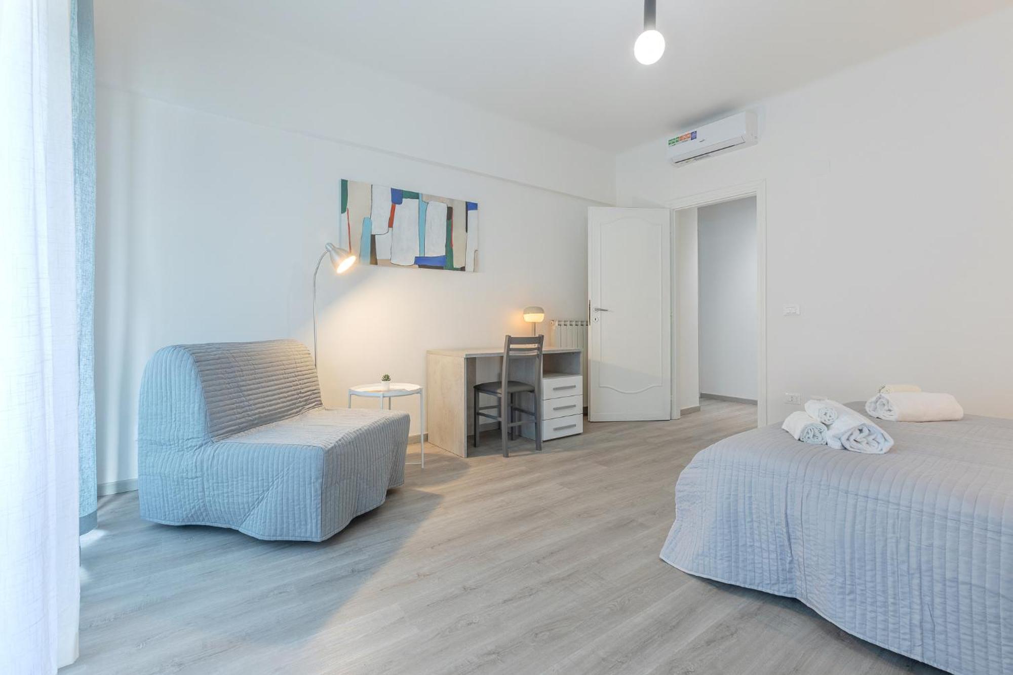 Matinum Central & Spacious Apartment Bolonia Exterior foto