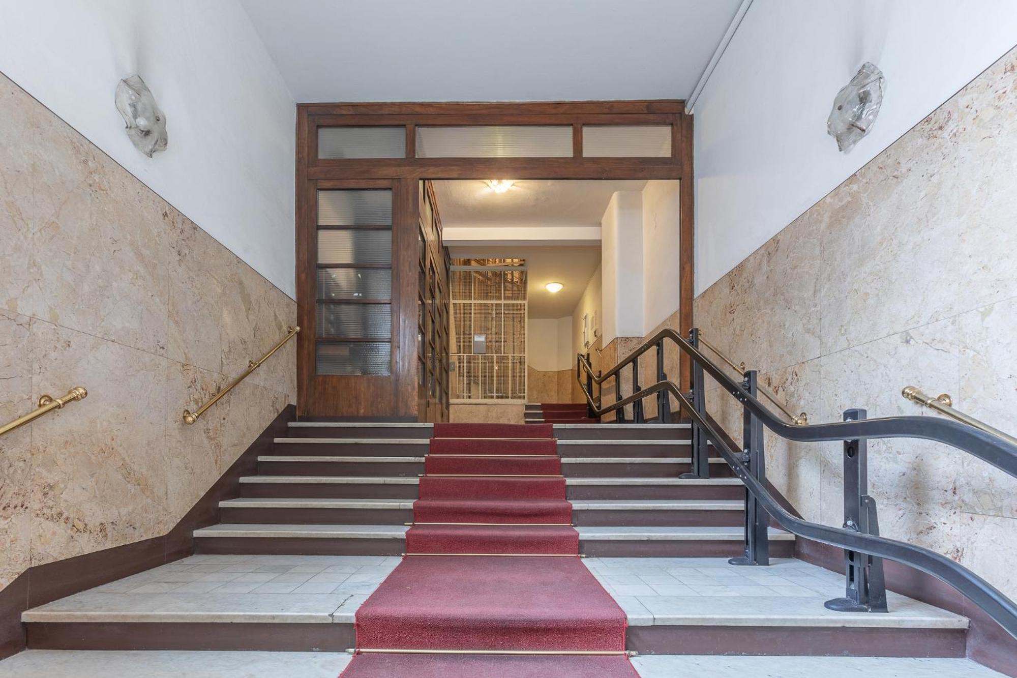 Matinum Central & Spacious Apartment Bolonia Exterior foto