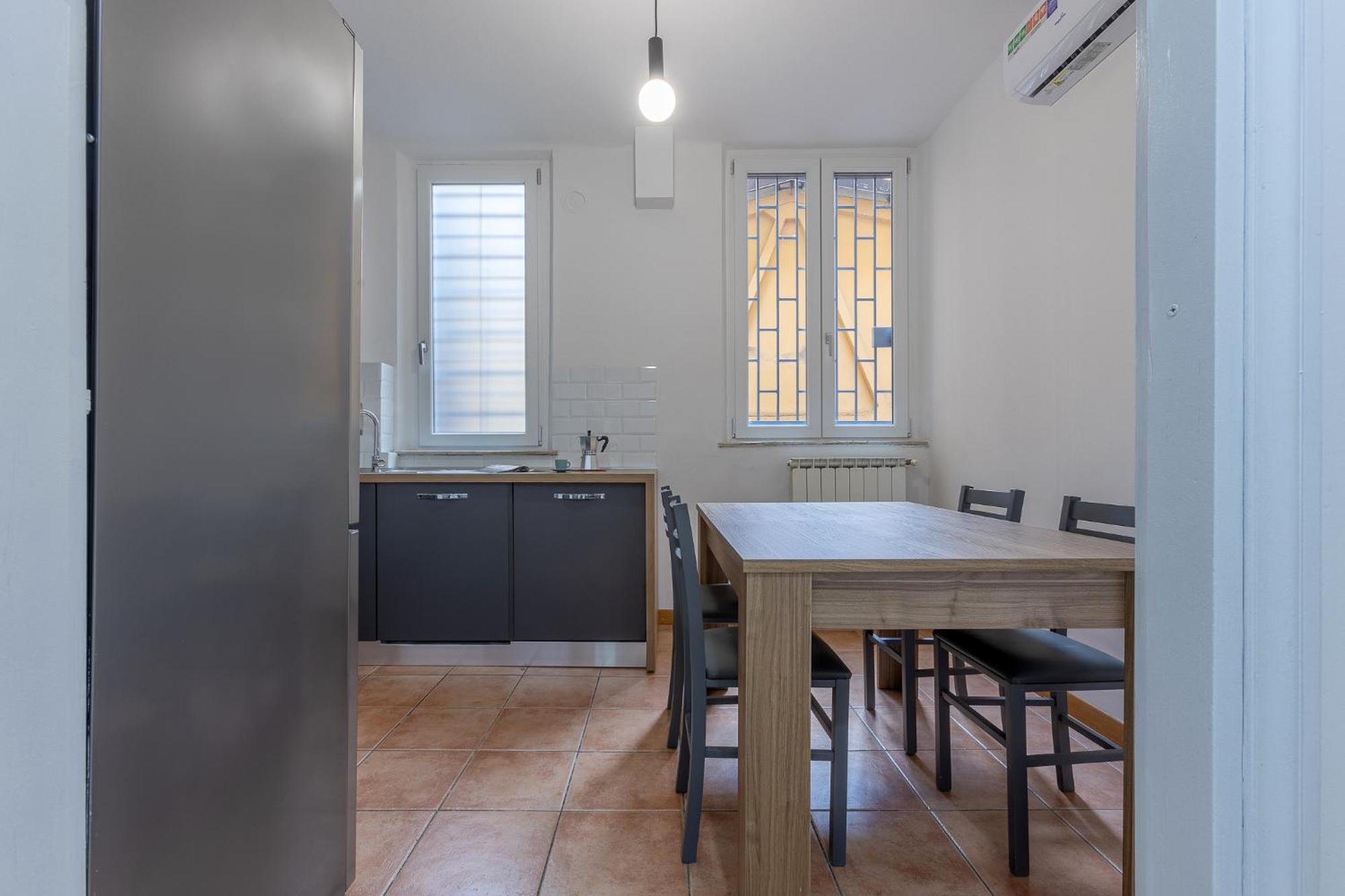 Matinum Central & Spacious Apartment Bolonia Exterior foto