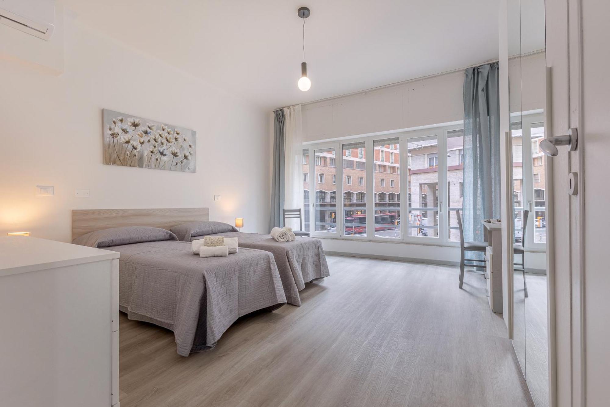 Matinum Central & Spacious Apartment Bolonia Exterior foto